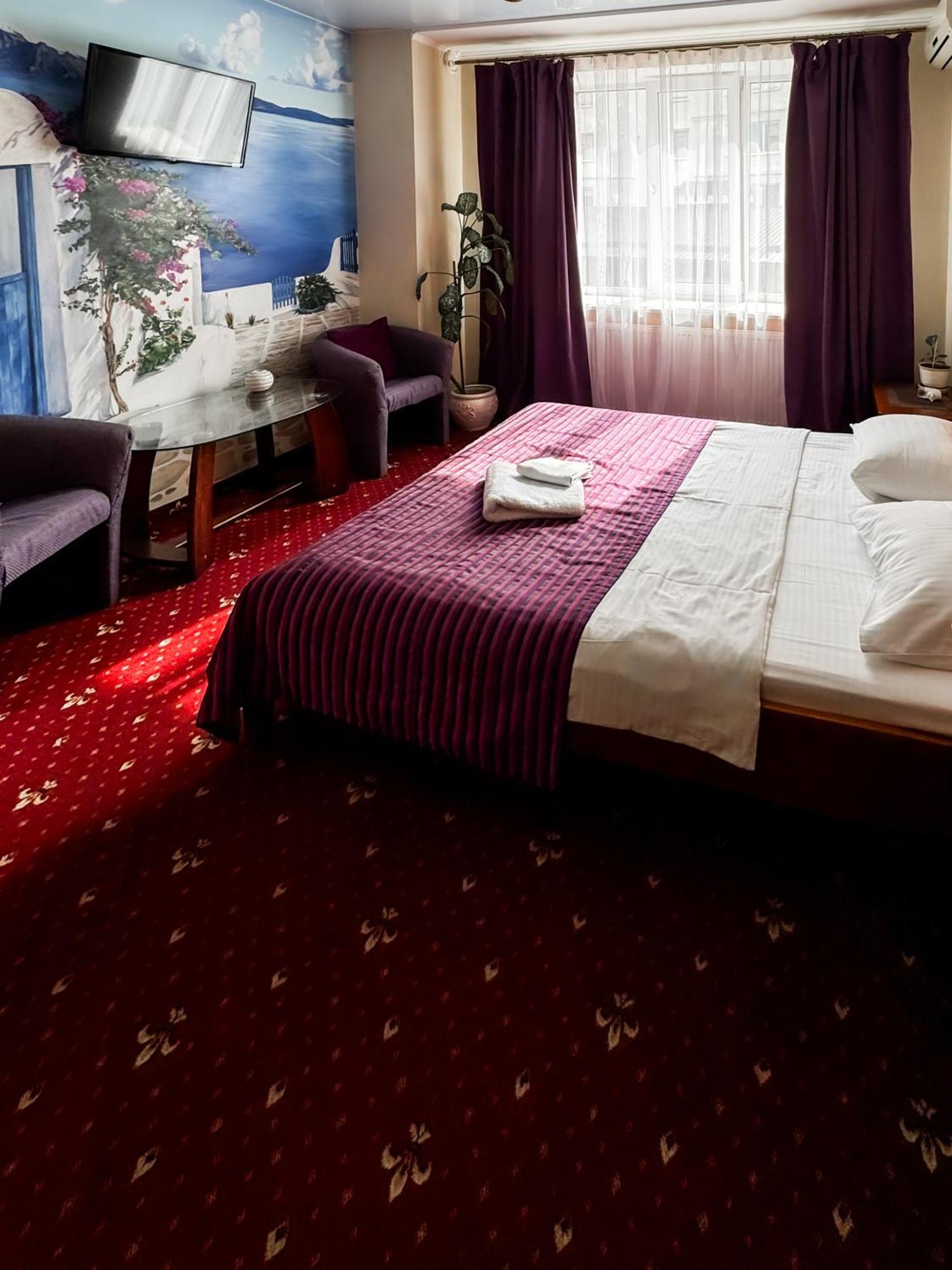 Apartments Deluxe Ivano-Frankivsk Luaran gambar